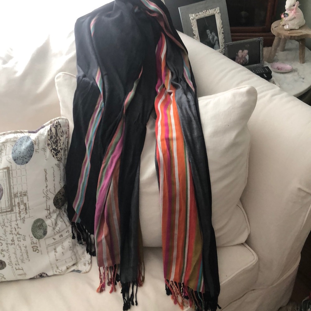 Multicolor scarf